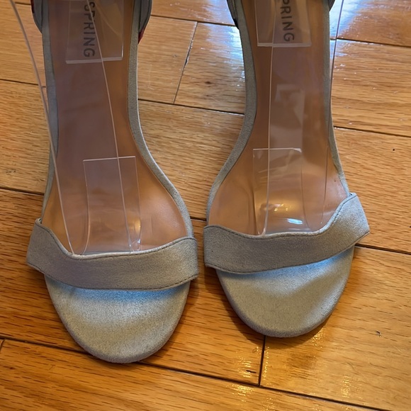 DISNEY - ALICE IN WONDERLAND - Call it Spring Heels - Picture 4 of 5